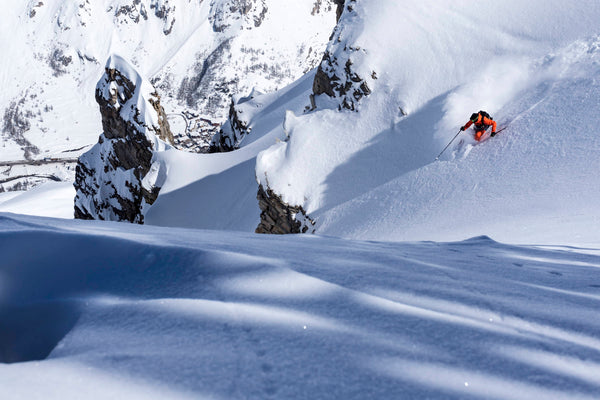 Follow Us In France - Val d'Isere Seasonaire